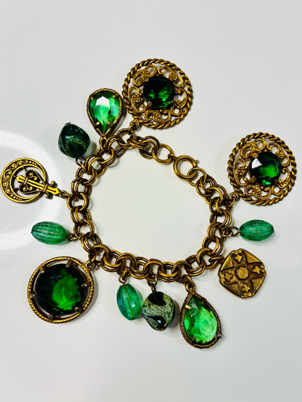 Vintage Chunky Green Crystal Charm Bracelet - Brass Tone Feminine Heavy EUC